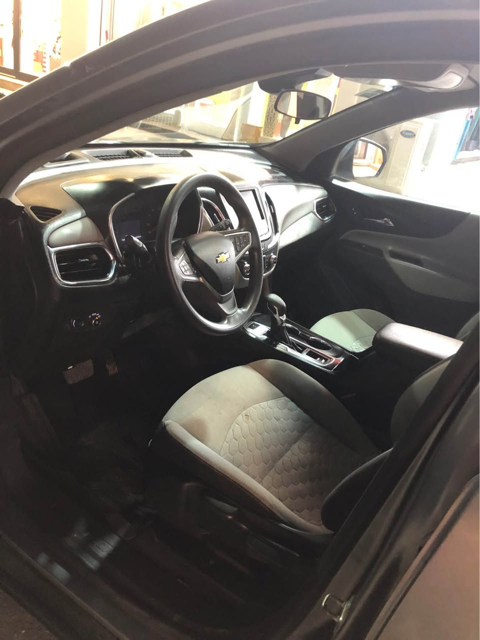 بيع مستعجل شفروليت كوينكس موديل ٢٣رقم نجف باسمي سنويه وهزه جديده ماشيه ٢٠ فور ويل دفع رباعي بيهابامريكا بابين وجاملغ جهه سايق وبالعراق صار بيها حادث بسيط وشخط انصبغت بنيد وجاملغ جهه العبري يعني ٥قطع صبغ مواصفات Ls حساسات وردارت وكشافات عالمرايات دفع رباعي مانع تصادم نظام اوتو اطفاء وتشغيل عندازدحام كاميرا دوراه مثبت سرعه بصمه بيبان تبريد قطعتين تدفءه حداديه وكير ومكينه كلها بحاله جيده جدا كهربائيات سياره كامله مكمله بدون اي نقص السعر فقط ب١٣٣$وبيها مجال كلش كلش بسيط مكان السياره موجود بالعماره محافظه ميسان اللي يحب يراسل اويخابر عالرقم ***********السعر فقط ب١٣٣ورقه وبيها مجال بسيط جدا سعر مناسب جدا عمارة, ميسان
