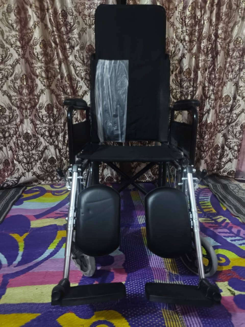 عربانة معوقين جديدة ما مستخدمة
سعرها 230 الف وبيها مجال للاستفسار الاتصال على الرقم ***********
مكاني كربلاء حي العسكري 
مكلف بالنشر
