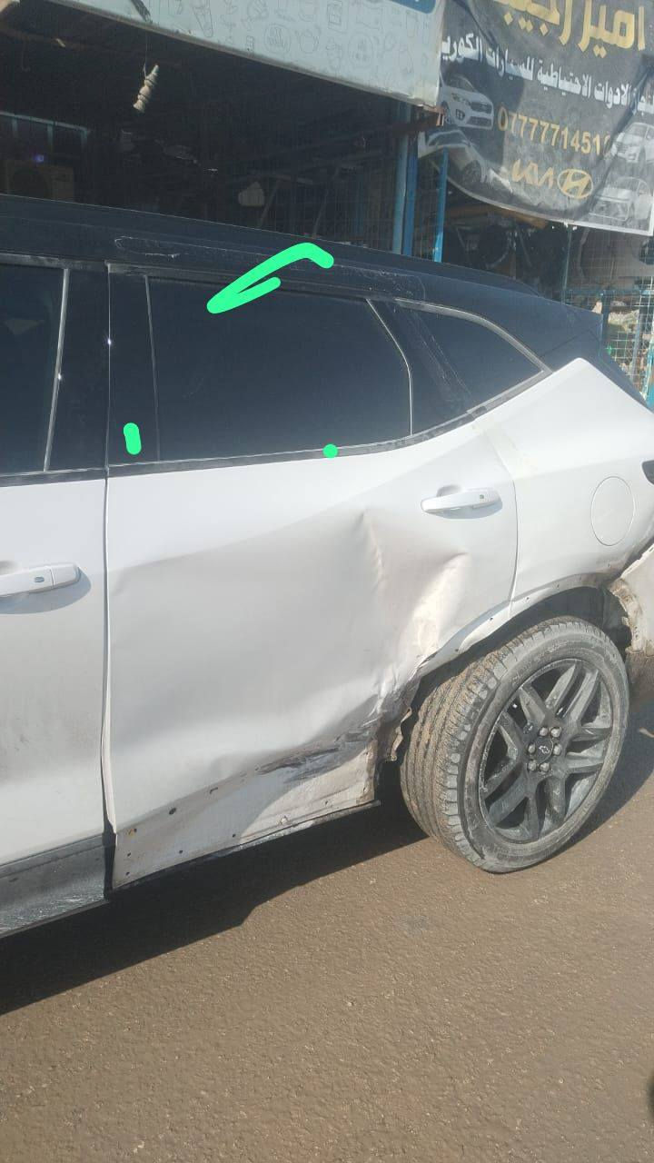 باب بلايزر لون صدفي RS 24حادث امريكا كامل  للبيع لليفيده ***********
