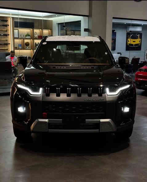 Torres (KGM) 
توريس من شركة سانك يونك الكورية 
بأقساط شهرية على 6 سنوات وبدون حجز مروري
ضمان گير ومكينة 3 سنوات  
سيارة شبابية عصرية التصميم كامل مواصفات 
مواصفات السيارة 👇🏻 
فئتين 4WD , 2WD
محرك 1500L Turbo 163HB
الگير من شركة أيسن اليابانية AT6Speed
كشنات جلد كهربائي تدفئة وتبريد مع ذاكرة حفظ وضعية المقعد 
حساسات امامي خلفي وكاميرا خلفية 
فتحة بالسقف 
بصمة 
شاشة لمس تدعم النظامين Apple Carplay, Android 
مري كهرباء شفط 
ABS , ESP 
والكثير من المواصفات 
تتوفر بالنقد والاقساط 
للحجز واتساب 👇 
***********   مهندس علي حلة
