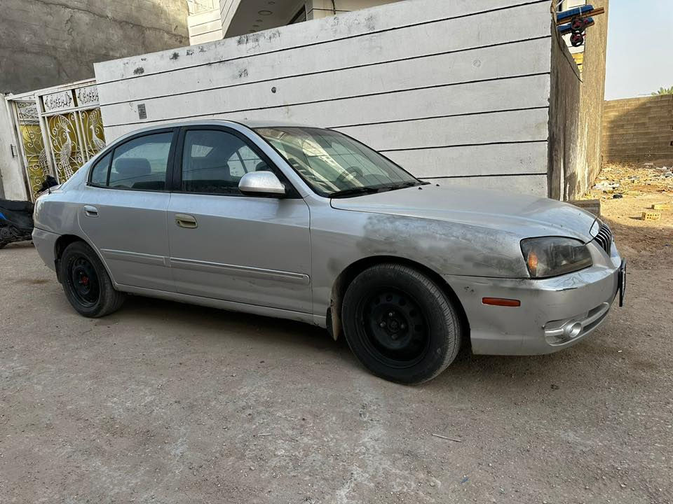 النترا ٢٠٠٦  رقم كربلاء شرط التحويل مكينه ٢٠٠٠
محرك وكير مابيهم شي نضيفات تبريد  شغال ثلج 
السعر ٦٨ وبيها مجال 
 الاتصال 
***********
