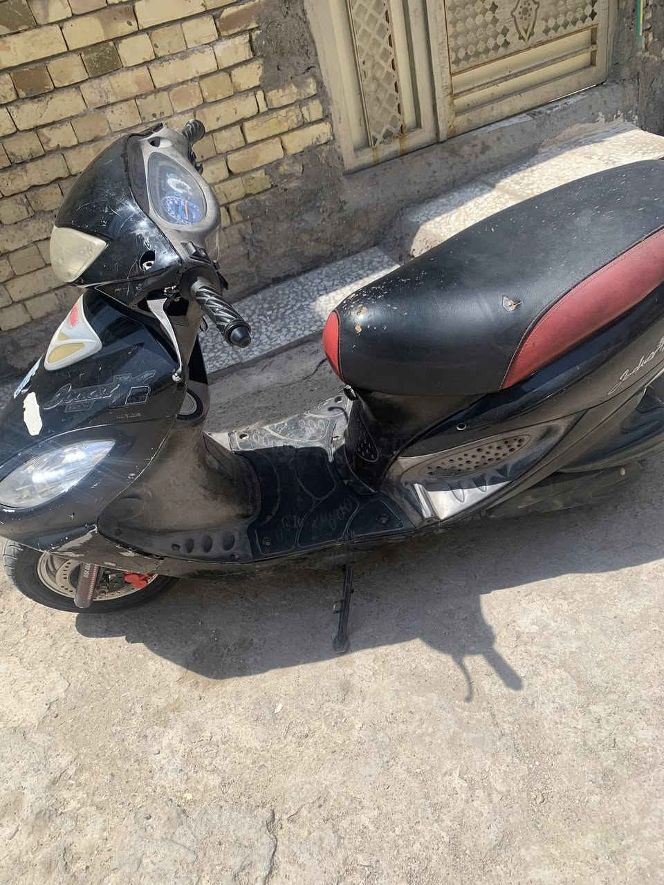 دراجة كامكو v1دراجة نكرة بكل وقت بيها نواقص خفيفة للبيع 300 وبيها مجال العنوان بغداد الحرية لتواصل ***********
