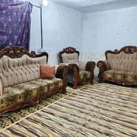 تخم اخو • ١٠مقاعد • الزعفرانية