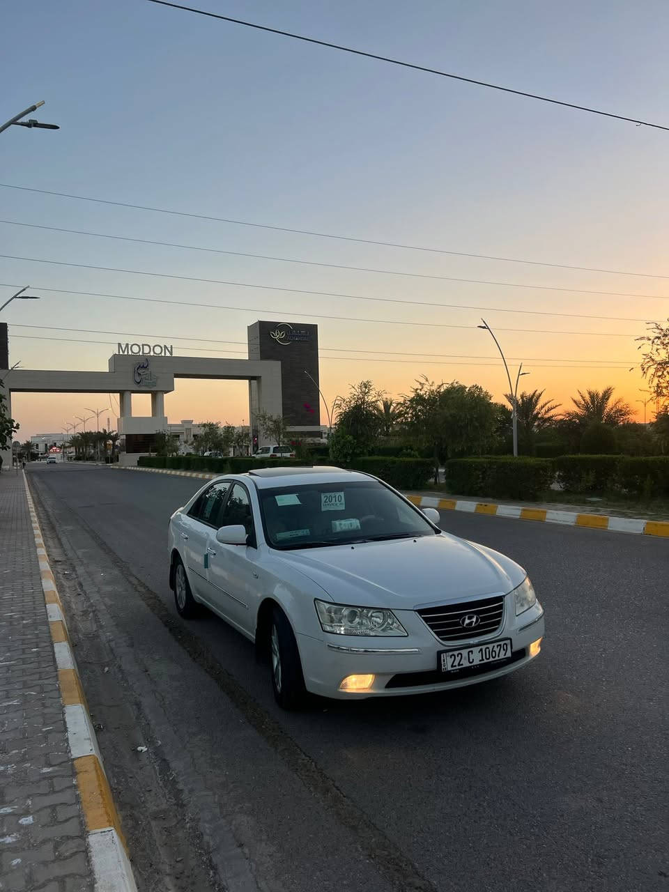 إسلام عليكم سوناتا موديل 2010 خليجي محرك
2000 السياره فول فتحه الداخل بيجي السياره جاهزه كير 

محرك صدر تبريد كله شرط رقم أربيل تحويل مباشر جاهزه 

ع آخر حبايه متصرف عليها ألف والسيارة مال بيت ممشتغله 

تكسي استخدام شخصي يعني السياره ع وضع الشركه بيها 

قطعتين صبغ بدون دواخل بس رش اثر شخط الجاملغ الخلفي 

والباب بدون دواخل شرط المكان تكريت السعر 120 وبيها مجال قليل ورجائا المايعجبه السعر يعبر المنشور والف رحمه ع روح والدي الارقم ‭***********‬
