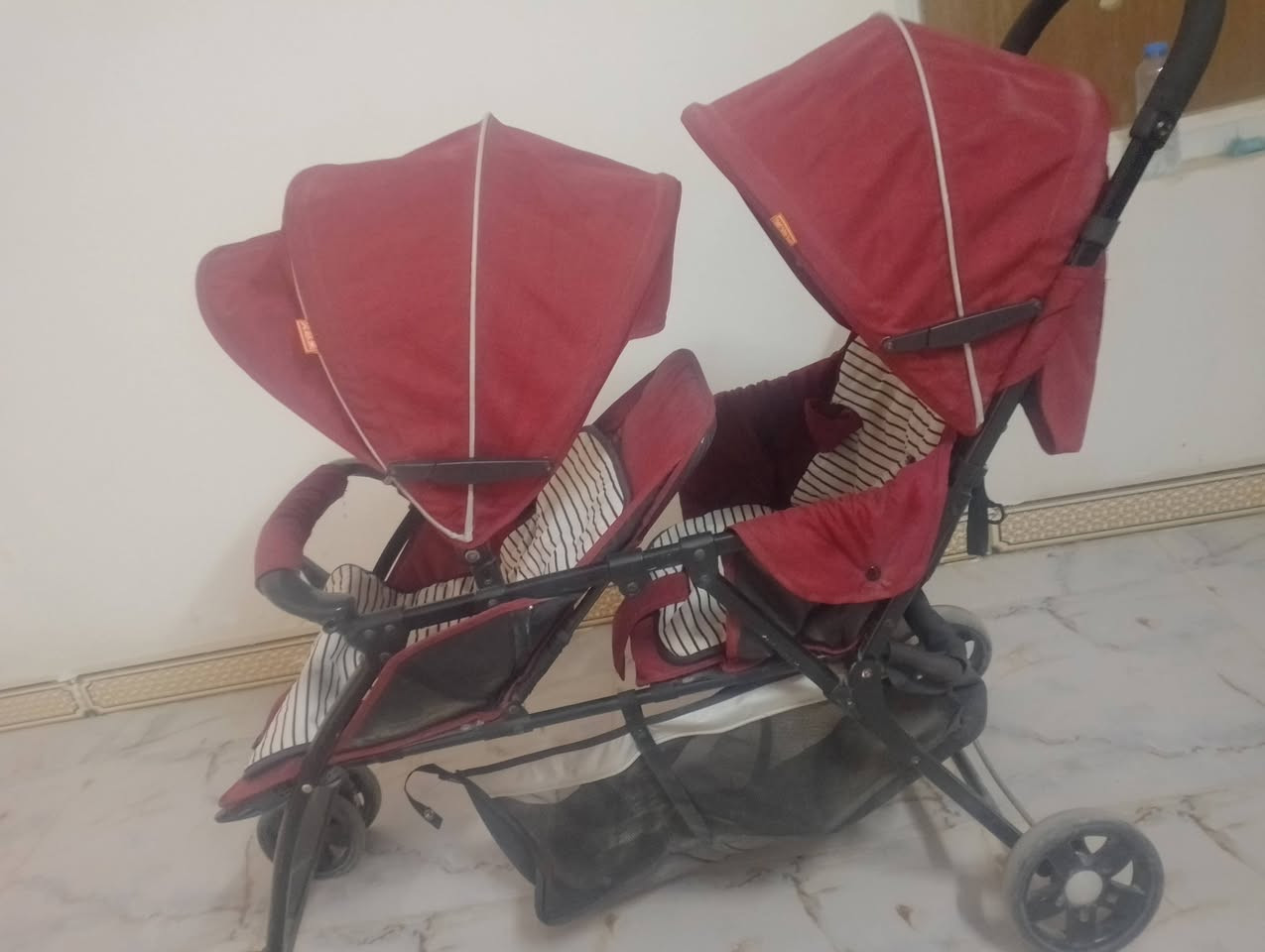 عربانة توئم


**إذا كنت صاحب هذا الإعلان وتريد حذفه لأي سبب، رجاءا أرسل رسالة إلى الدعم الفني**