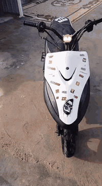 سلام عليكم ماكس عدله للبيع جاهزه من كلشي عوزهه سله وره وجوزه دراجه مكينه مفتوحه مره وحده كلً نضوحً مابيهه مكينه ناعمه عوزهه كعكه سعر 550 وبيهه مجال سلف عوزه شخاطه 
***********
