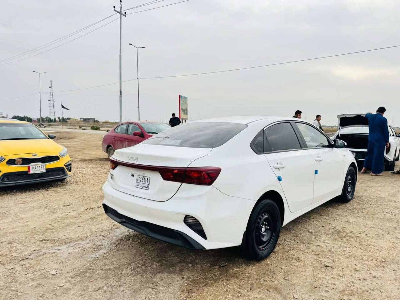 للبيع او المراوس
كيا سيراتو موديل 2023 خليجي 

بدون رقم حره تترقم جميع المحافظات 

حادث صبغ قطعتين فقط 

محرك 1600 

السعر 150$

العنوان المثنى الرميثه معرض اثير الجياشي 

التواصل واتساب فقط 

***********

***********
