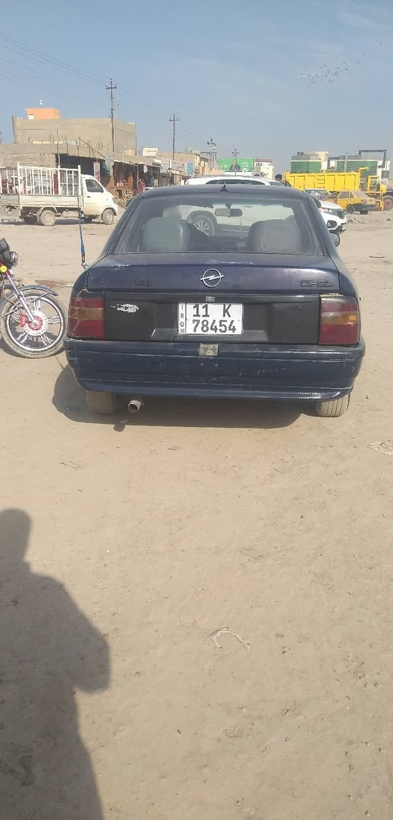 اوبل فيكترا موديل 92 محرك ١٦ بي تنقيص حداديه جديده هزه وسنويه جديده بأسمي السعر 27 وبيهه مجال مكاني سامراء للاستفسار ***********
