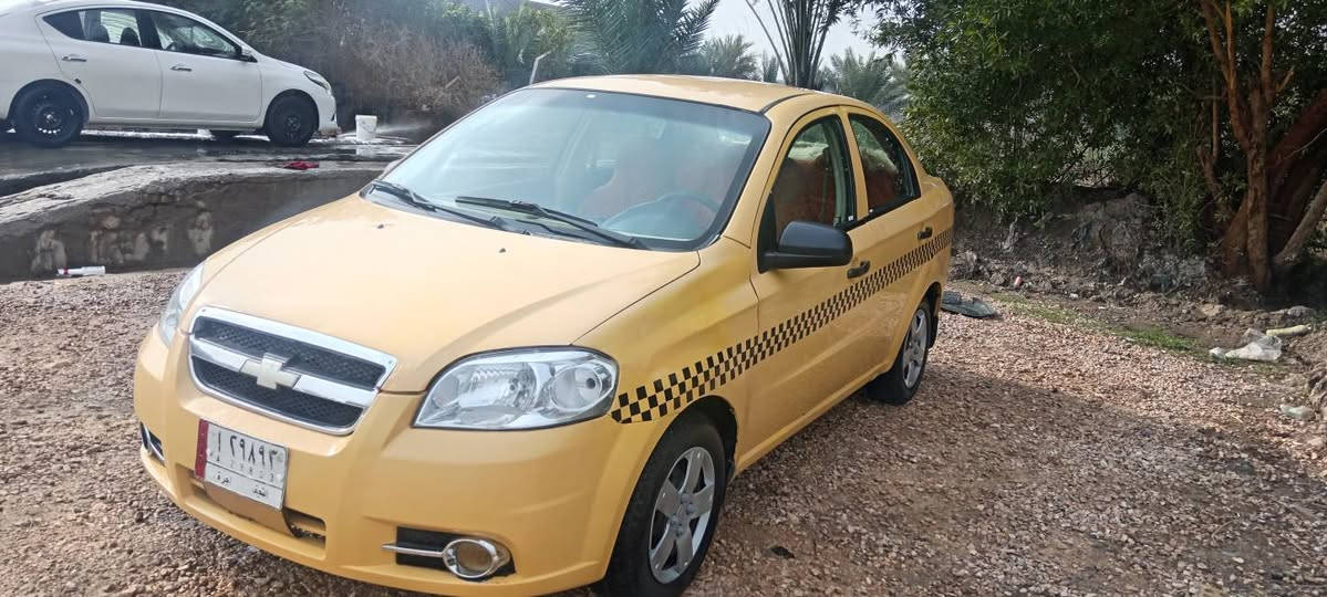 افيو 2010 كفاله عامه فقط شبر صبغ بطرف الجاملغ لامامي الايسر خليجي استلام شركه اصل اصفر جاهه من كلشي.. السعر 55 وبيه مجال  للاتصال *********** النجف كوفه عباسيه
