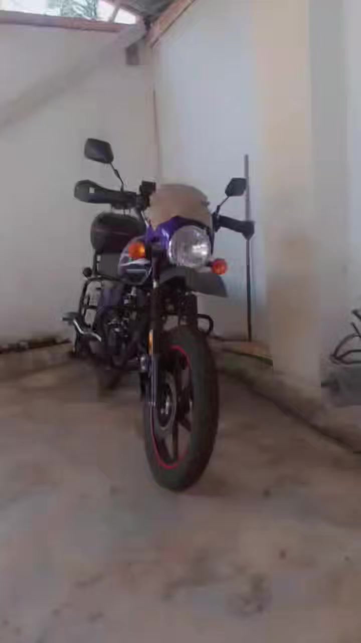 دراجه دايوان جبلي  موديل ٢٣مرقمه ديالى السعر خاص واتصال عل واتساب *********** دراجه خير من الله كلشي مابيه كله شغاله مكينه فول
