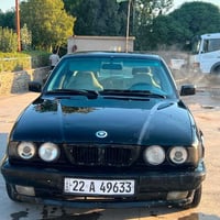 بي ام دبليو 525 • موديل 1990 • جير عادي