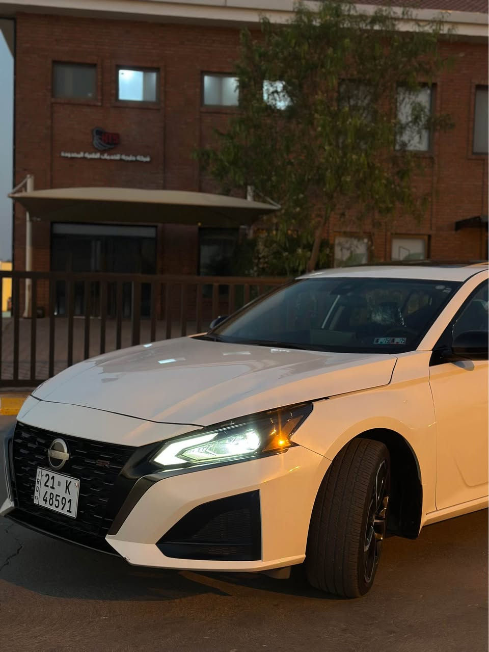 Nissan Altima 2024 SR+
السعر_175$

1N4BL4CW2RN393755

سقف سلايد 

كشنات كهربائية 

كشنات هيتر 

كشنات جلد 

رادارات امامية و خلفية 

شفتات ستيرن 

تشغيل عن بعد 
بصمة ابواب 

شاشة جبيرة 

AWD السيارة فور ويل 

الحادث جاملخ امامي مبدل بدون دواخل و بدون ايرباك 
و بيها باب خلف السكن صبغ ثخين بدون حادث و بدون تبديل 

*********** كركوك, العراق

