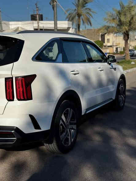 سورنتو ٢٠٢٢ خليجي ٦ سلندر  ماشيه ٣٤ الف. مكانها دورة. رقم بغداد. باسمي. بيها شخط بل جاملغ وعل كده مصبوغ الخلفي. والباقي مكفول 
 سعرها ٢٧٥$ 
***********
