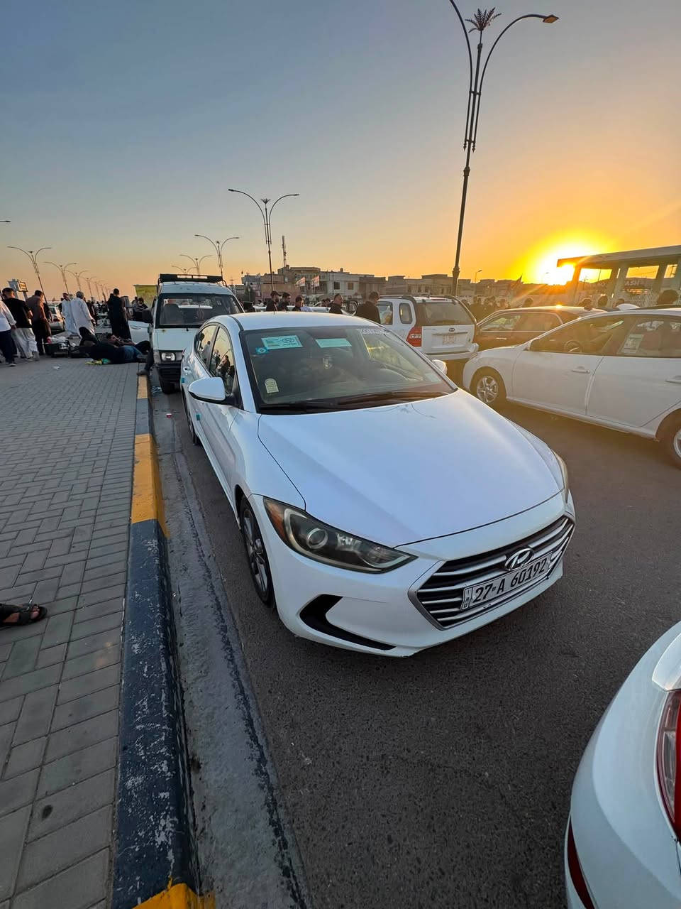 سلام عليكم 
سعر 107 مجالها كلش قليل 
مديل18 وارد امريكي ضررها  باب خلف سائق تبديل  
وبيها مكانات تكشير 
 بصره زبير ***********
