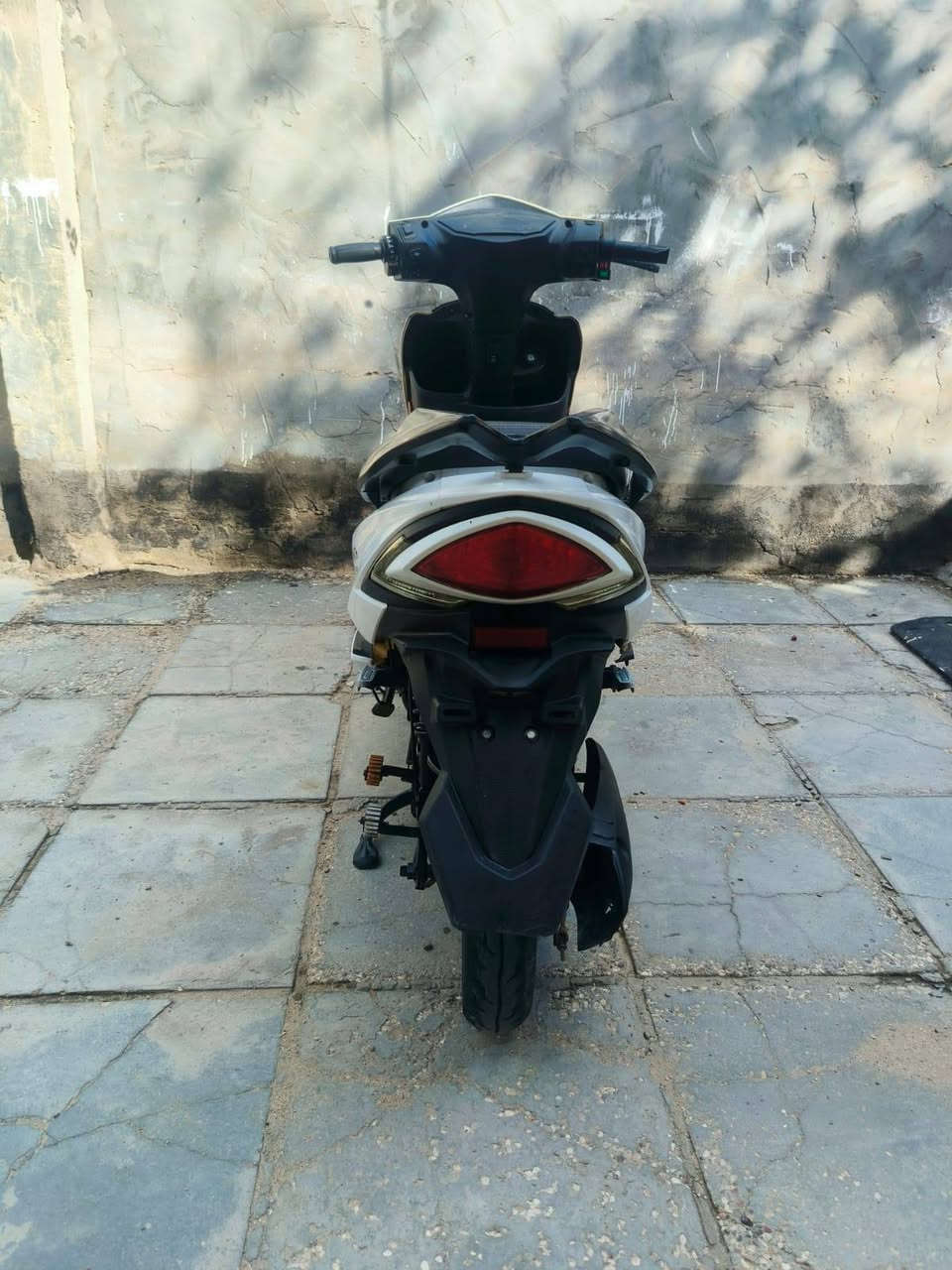 دراجه شحن جديده بطاريات نص عمر ٣٥٠ او مراوس


**إذا كنت صاحب هذا الإعلان وتريد حذفه لأي سبب، رجاءا أرسل رسالة إلى الدعم الفني**