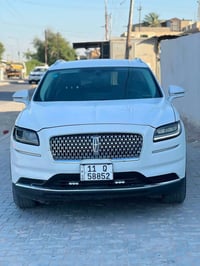 اسم السياره / فورد لنكولن مواصفات / فول مواصفات عدا الفتحه مكينه / ٤ س...