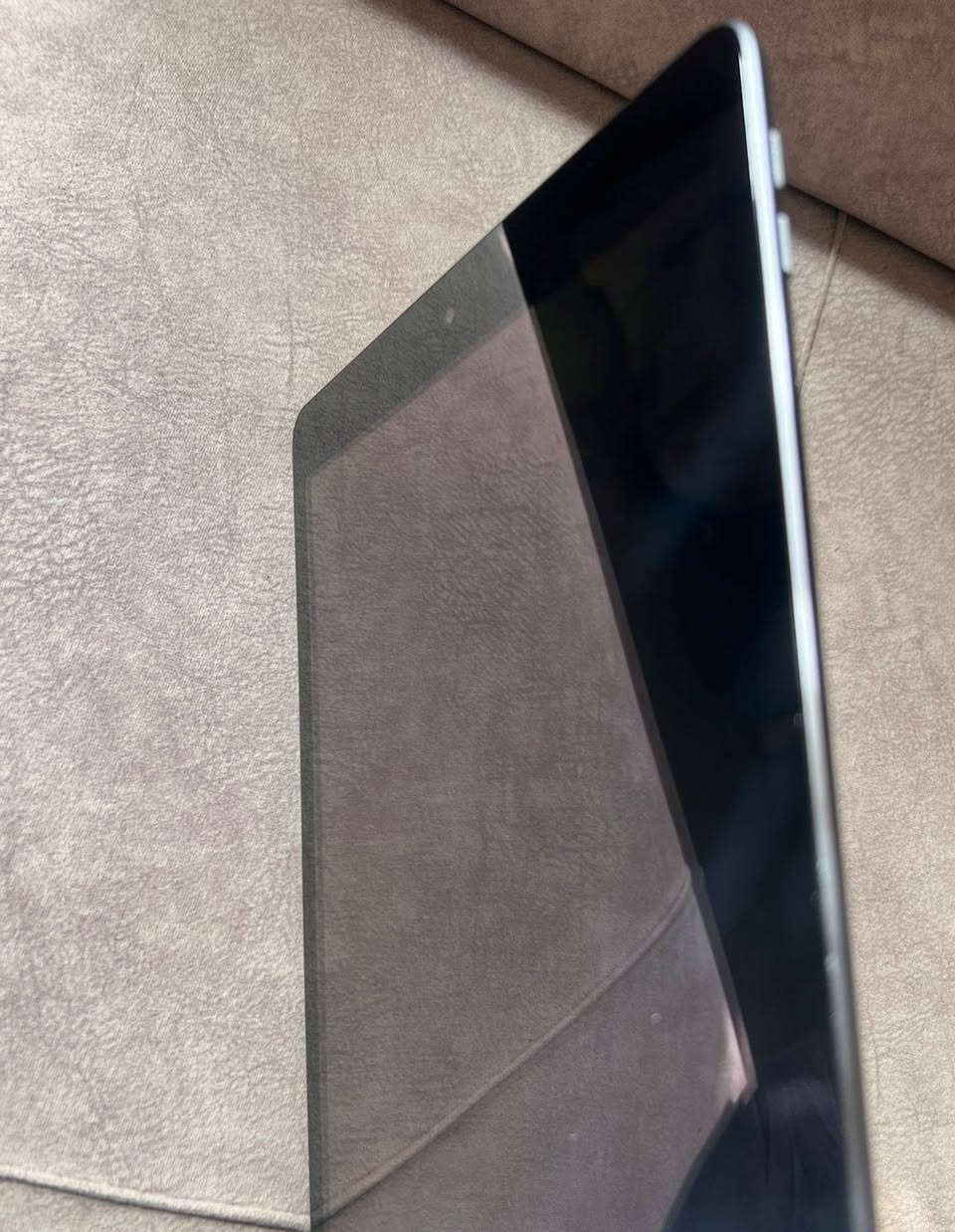 ايباد ٩ ايفون مستعمل قليل كلش جديد  اخذته ب700  وكسرو بسعره هواي


**إذا كنت صاحب هذا الإعلان وتريد حذفه لأي سبب، رجاءا أرسل رسالة إلى الدعم الفني**