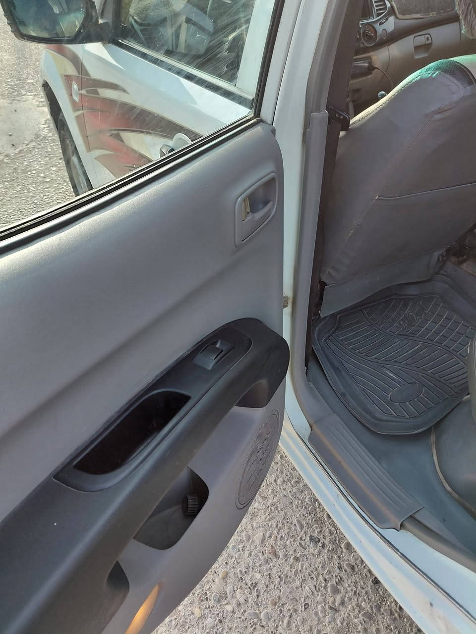 سلام عليكم
للبيع مسبوشي موديل 2010
تخم تاير جديد صدر جديد سنويه الى 30
تحويل مباشر بسمه رقم بغداد 
بيه بس رش بل باب خلفي فقط رش  بدون معجون 
وسونار بل نشر 
بيع فقط سعر ١١٥ وبيه مجال كلش بصيط 
*********** 
***********
مكان سياره ديالى كنعان
