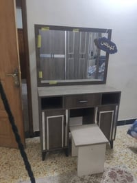 غرفة نوم تركي للبيع السعر 600 وبيها مجال للاستفسار الاتصال على الرقم 0...