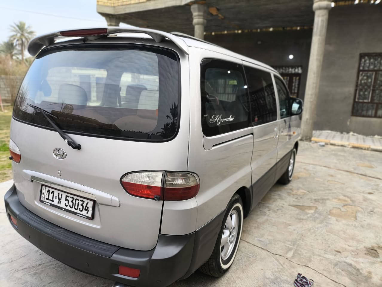 ستاركس موديل 2000
رقم بغداد خصوصي 
السياره بسمي 
كير اوتماتيك 
محرك  مسكر
تخم تاير جديد 
سياره خير من الله مال جناي 
مكفوله   
المكان بابل 
***********
