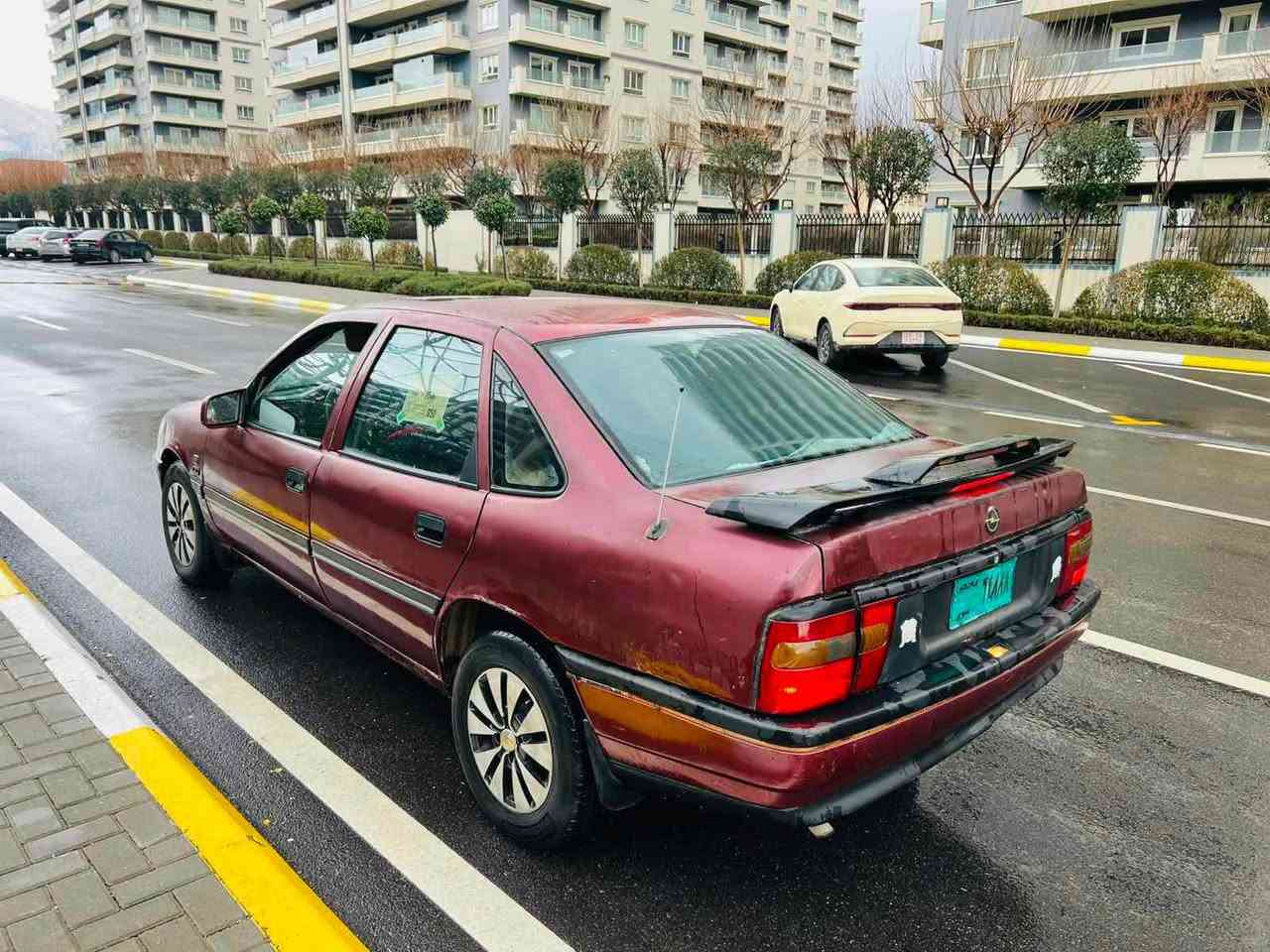 تەنها فرۆشتن 
ئۆپڵ فیکترا
مۆدێل 92 
ئاڕم پلاستیک 
مەکینەی 20
گێڕومەکینە بەشەرت 
تەقەوڕەقەی بەشەرت 
کارەبایاتی زۆرمەزبوتە 
گێچەکانی کامل ئیش دەکات 
ئاڕم ئەوەلیات موس بڕاوە بەشەرت 
ناوی لۆك لۆکە 
تاقم تایەو ویلی سپۆرتی لەژێردایە 
سیعری 26$گەڵاومعامەلەیەکی کەم
***********
***********
*********** السليمانية, العراق
