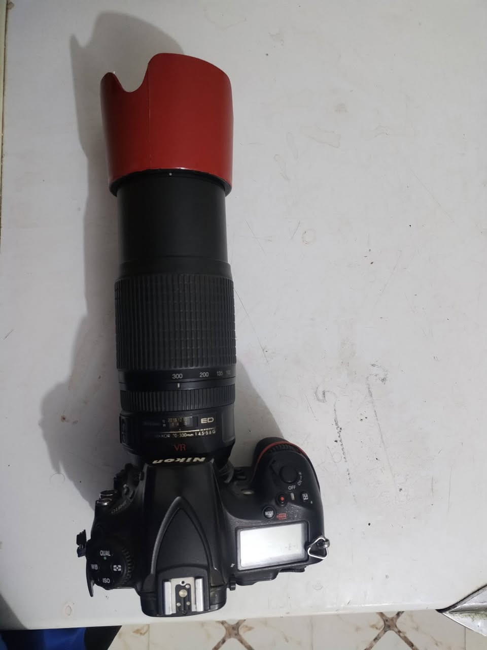 سلام عليكم نيكون دي 810 فول فريم الحترافيه مع عدسه 
70.300 لبيع اول المراوس رقمي ***********
