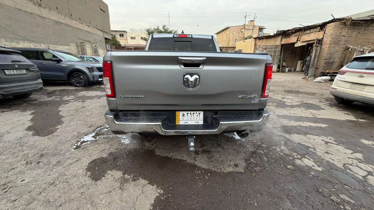 السلام عليكم
دوج رام بك هورن 2021 رقم بغداد للبيع 
حادثهه بدي فقط بجم كبس ماشيه 72 ميل 
*********** بغداد المشتل 
السعر 27500$
