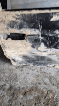 ورحمه الله وبركاته  كل ما تحتاجونه من غراض موديل ٢٠٠٧ ساحه عدن خلف مطح...