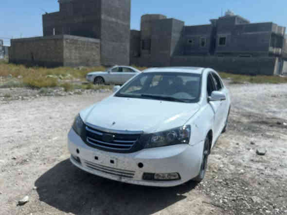 للبيع ام كراند رقم بغداد راعية موجود بيه وكالة مكينة وكير كورلا ابو الجف مكاني بغداد الصابيات قرب مرور التاجيات نقص بية بس خياسات بالبيبان مديل 2013 *********** 
السعر 20 ورقة سعر قفل قفل
