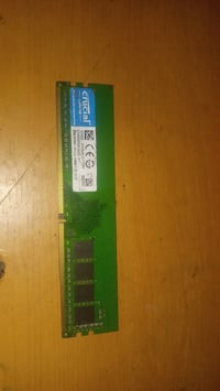 رام • 4GB DDR4 • Crucial CL17