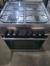 للبيع طباخ اربع عيون  شرط الشغل والنظافة  85الف بي مجال بسيط  07827181...