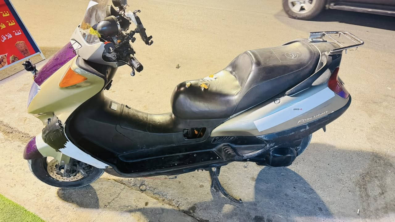 السلام عليكم دراجة فور سايد للبيع السعر 450 النضافة نفس مموضح بالصور مكان الدراجة شارع فلسطين ***********
