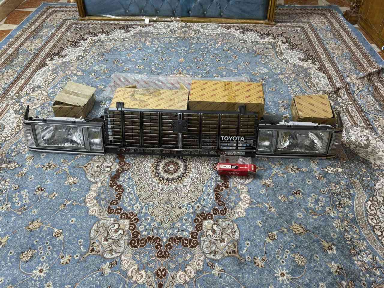 سلام عليكم غراض كراون سوبر 82 موسسه مكاني بغداد *********** شباب بل فيديو موضحه الغراض
