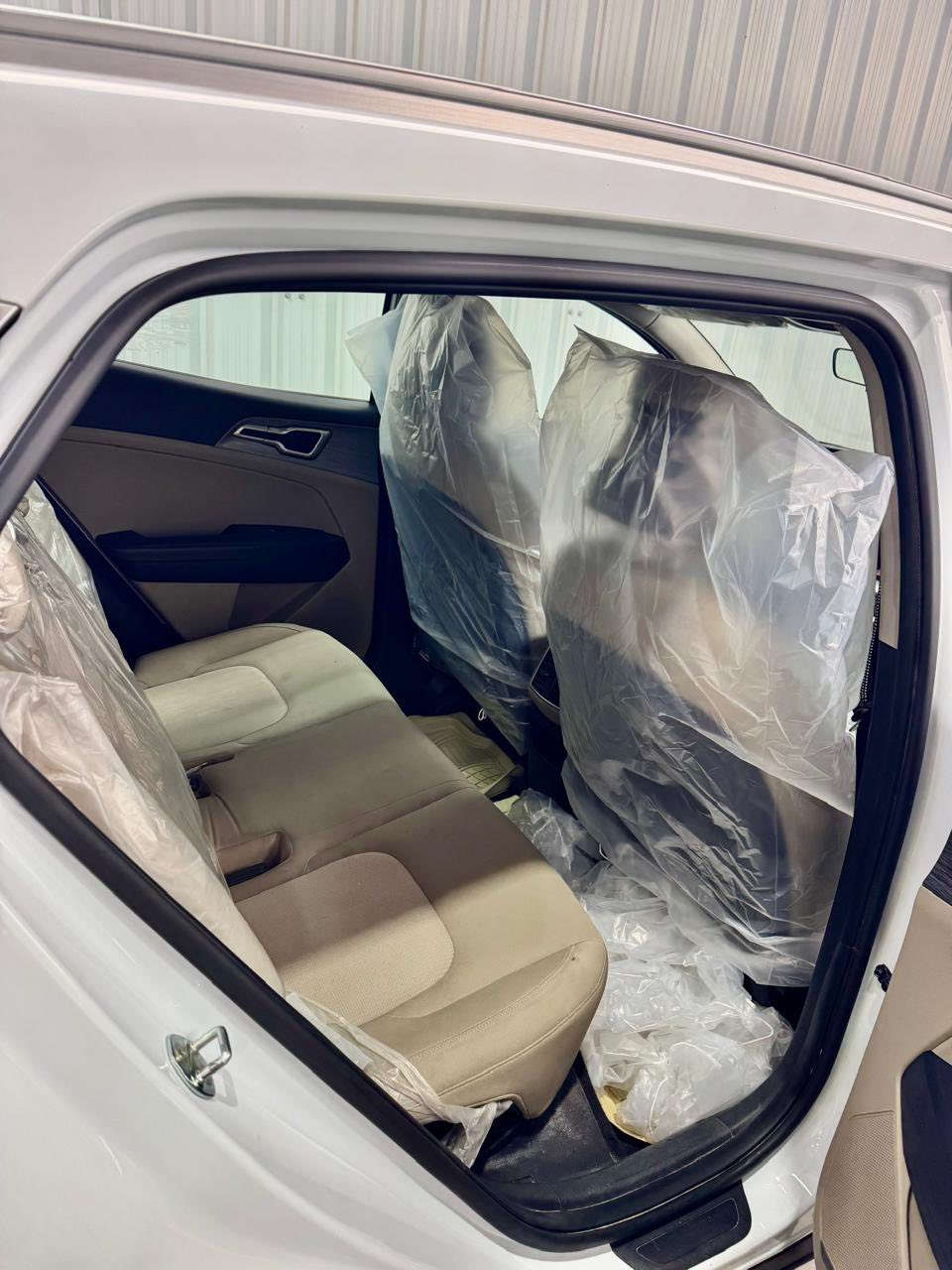 سبورتاج كيا 2022 وارد خليجي بدون صبغ بدون بارد بيها رصعات باب خلفية جهة الساىق وجهة الصدر ماشية 46الف رقم بغداد جديد وبأسمي السياره رادار شفتات سرعة سويج السعر المطلوب 205$ للاستفسار اكثر *********** بغداد الرصافة (الكريعات)
