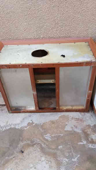 كونت 3 امتار سعره 225وبي مجال رقم الموبايل ***********
