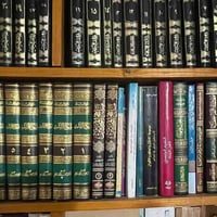 مكتبة • عناوين مهمة • مباع مجملاً