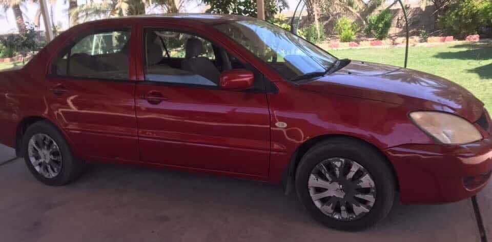 السلام عليكم
لانسر للبيع مديل 2010 

سياره نضيفه مال بيت 
تبريد خير من الله 

مصبوغه عام اثر جراد 
مكان ديالى بلدروز 

للاستفسار ***********
