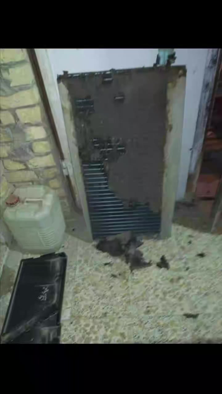 السلام عليكم الورشه المتنقله في ناصريه
لصيانه السبالت تنصيب سبالت وغسل سبالت 
وصيانه كافه اعطال السبالت كهربائيات ليك شحن غاز كان 410 R❄️ كان R22❄️ جميع السبالت كان كنتوري او جداري❄️ فقط عليك تواصل على ذني الارقام تحب واتساب تحب اتصال احنا بالخدمه‏‪‏‪ ‬‏‬‏ ***********
