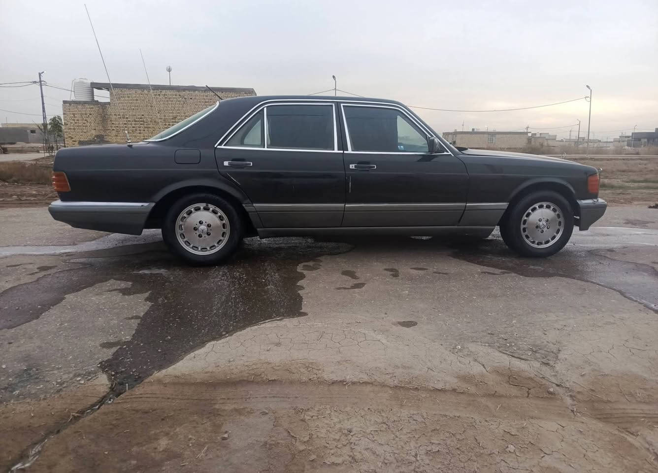 يالله. السعر ٢٥
موديل ٨٢
مكينه وكير فيفيتي كارتون
حداده ناعمه
تخم تاير جديد
كهربائيات شغاله
كفاله من اي ضربه
رقم بغداد مميز ٥٣٣٣١ صدامي
راعيه موجود حاضر لتحويل
تبريد مايشتغل
مسجل دمام
جام كهربائى
السعر ٢٥ وبيه مجال لشراي
ناصريه غراف واتساب ***********
