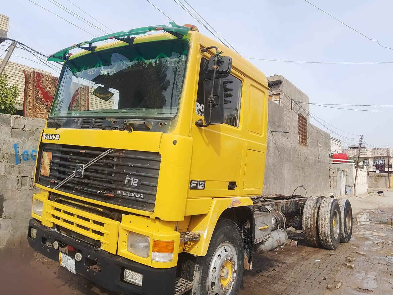 سلام عليكم فالفو موديل 85 شاصي مكفول محرك 6 سوبر كير 4/4 رقم نينوئ سعر 90 اوبيهه  مجال ***********/***********
