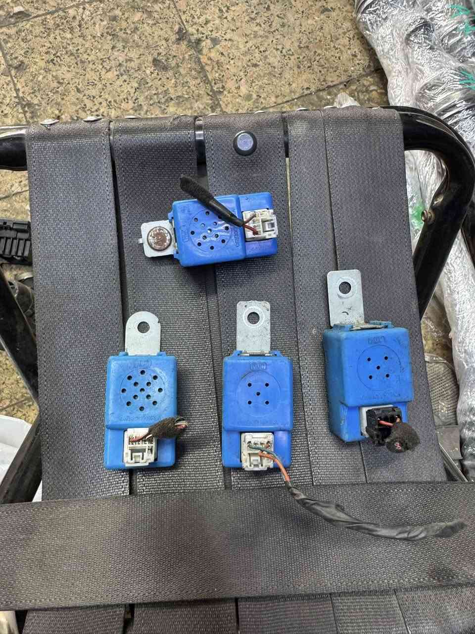 السلام عليكم تفصيخ وارد أمريكي العنوان ساحة مضفر خلف قاطع المرور مبايل *********** توصيل جميع المحافظات 
اي شي تحتاجون موجود وبخدمتكم
