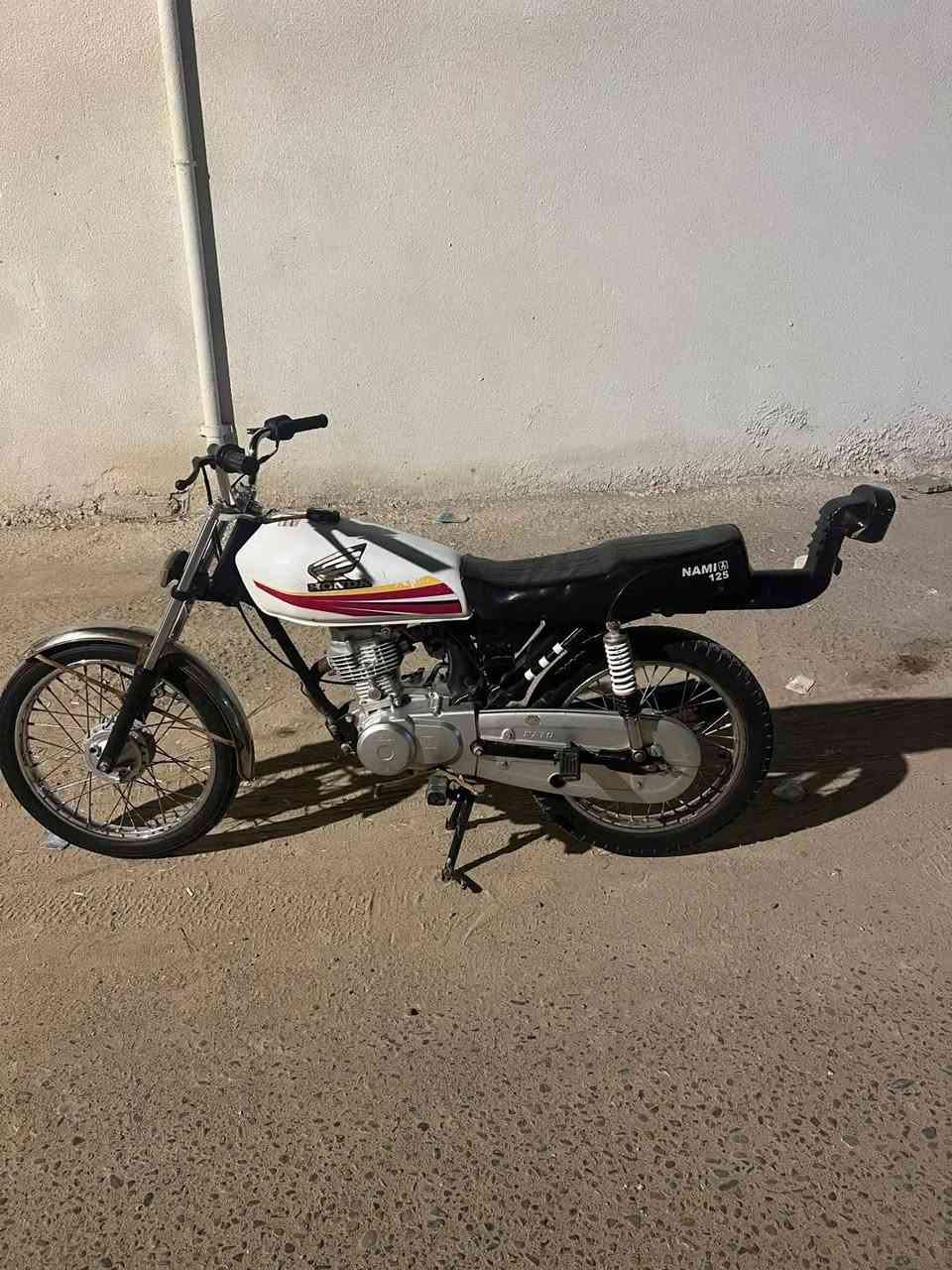 السلام عليكم شباب دراجه ادوات دراجه كلش حلوه مفتوحه بس ولفات السعر ٥٥٠ الف العنوان بصره ابي الخصيب ابو كوصره تواصل خاص


**إذا كنت صاحب هذا الإعلان وتريد حذفه لأي سبب، رجاءا أرسل رسالة إلى الدعم الفني**