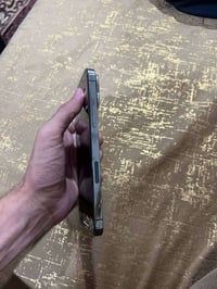 ايفون 13 برو ماكس ذكرة 512 بطاريه 83 موبايل تك سيم موبايل على فتحته 07...