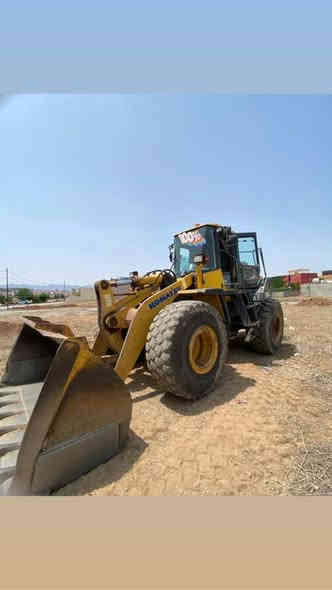 شفل كوماتسو موديل ٢٠٠٣
حجم محرك ٣٨٠ كير محرك ضبخ بشرط
رقم دهوك تحويل بشرط
***********☎️
@أبرز المعجبين
