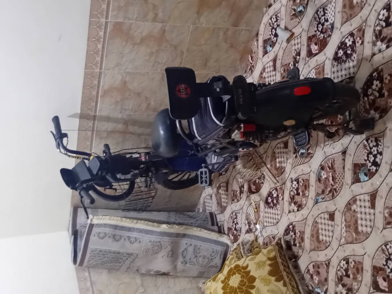 كله شغال مابي نقص فقط بطاريه ونمر

السلام عليكم باسكل شحن عوزه فقط بطاريه ع شرط وتبديل سرعه قافله سرعته ع ٢٥ نمره واحدد اريد اراوسه موبايل ايفون اي شي مكاني السماوه


**إذا كنت صاحب هذا الإعلان وتريد حذفه لأي سبب، رجاءا أرسل رسالة إلى الدعم الفني**