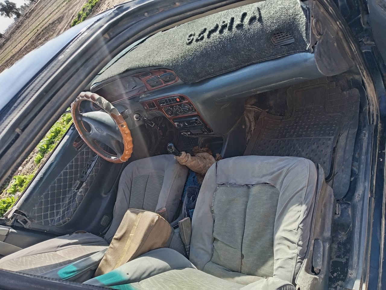 سلام عليكم للبيع سيفيا موديل 1995 ورقمه بابل كير عادي سنويه 2028 شرط لتحويل مكينه 2000 عنواني بابل جبله ولسعر 33 وبيه مجال رقم الهاتف ***********
