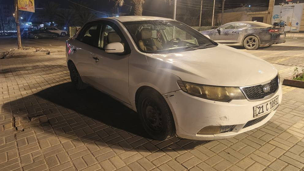 السلام عليكم ورحمه الله وبركاته سيراتو موديل ٢٠١٢ رقم سليمانيه بأسمي تحويل ثاني يوم السياره مكلوبه كلبه خفيفه ومعمره مكفوله من كص ترايه للبصره  سياره كير مكينه مكفوله تبريد ثلج حداديتها ٧٠بالميه متصرف عليه غير شي كلش قليل رايده ب٧٠وبيه مجال قليل مكاني الدوره رجائا ميعجبك المنشور لاتعلق ودمتم في رعايه الله وحفظه *********** بغداد, العراق
