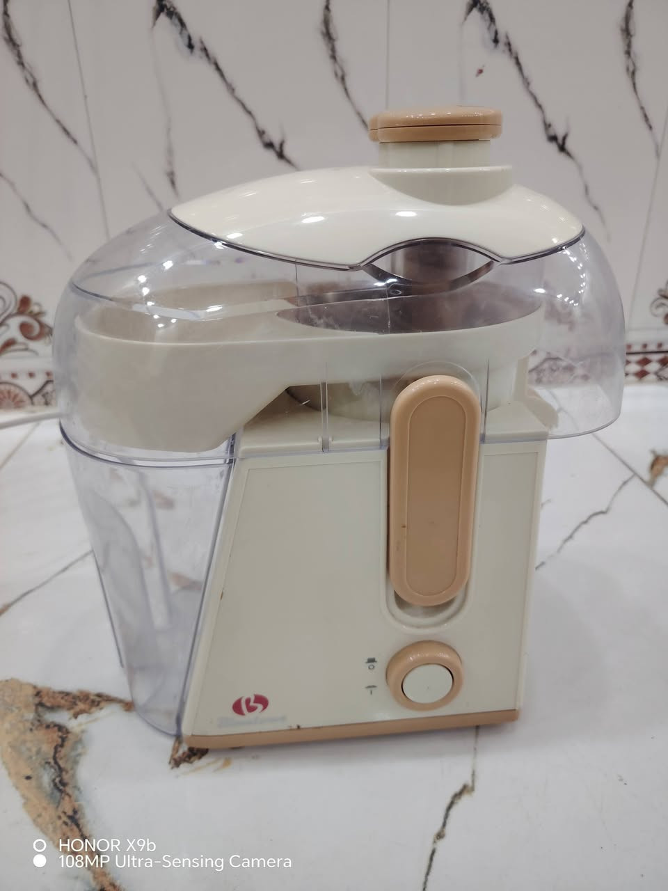 عصارة جزر او فواكه كهربائي باله تريد تفضل موجود توصيل كل العراق


**إذا كنت صاحب هذا الإعلان وتريد حذفه لأي سبب، رجاءا أرسل رسالة إلى الدعم الفني**