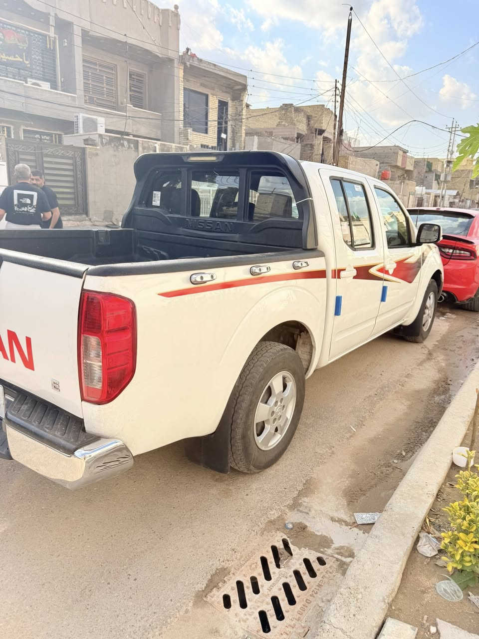 نيفاره 2013 بغداد باسمي مكفوله من الصبغ كفاله عامه مكينه وكير مكفول تبريد تدفئه عل وضع الشركه تخم تاير صدر امامي خلفي جديد مكان السياره بغداد بلديات ***********
