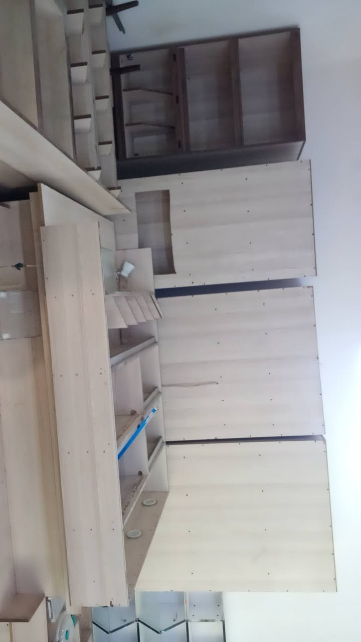 سلام عليكم رفوف اسواق او كرزات للبيع مكاني الاوسمه قرب سبع قصور
***********
